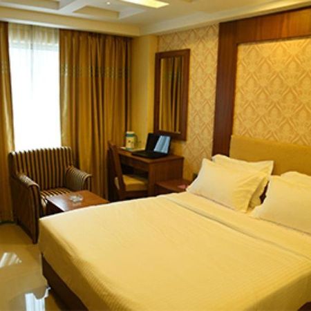 The Vijay Park - Airport Hotel Chennai Ngoại thất bức ảnh
