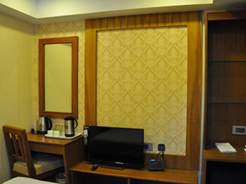 The Vijay Park - Airport Hotel Chennai Ngoại thất bức ảnh